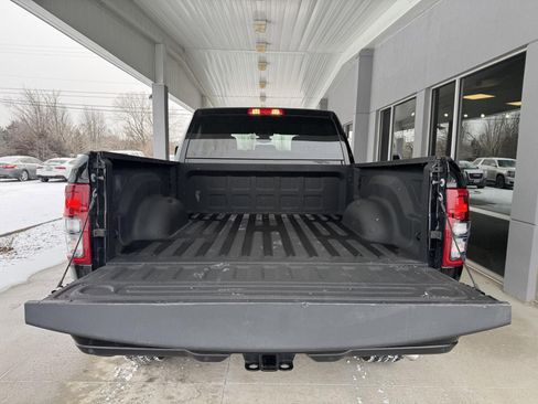 Used 2024 RAM 2500 Big Horn w/ Night Edition image 8