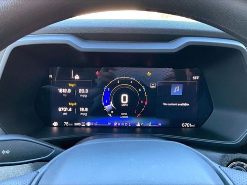 Used 2025 Chevrolet Colorado Trail Boss image 10