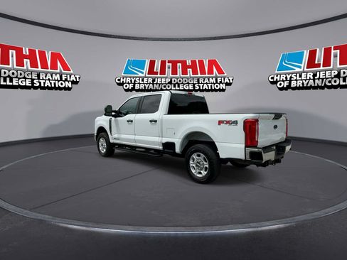 Used 2025 Ford F250 XLT w/ FX4 Off-Road Package AWD/4WD image 6