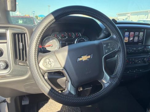 Used 2018 Chevrolet Silverado 1500 LT w/ All Star Edition AWD/4WD image 14