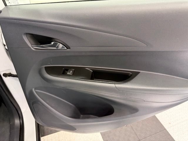 Used 2021 Chevrolet Bolt LT FWD image 25