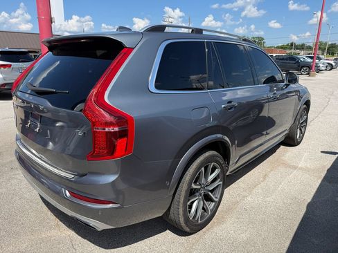 Used 2018 Volvo XC90 T6 Momentum w/ Convenience Package AWD/4WD image 28