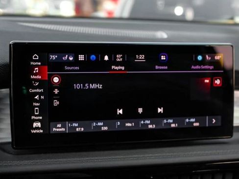 Used 2024 Alfa Romeo Tonale Ti w/ Premium Interior Package image 36