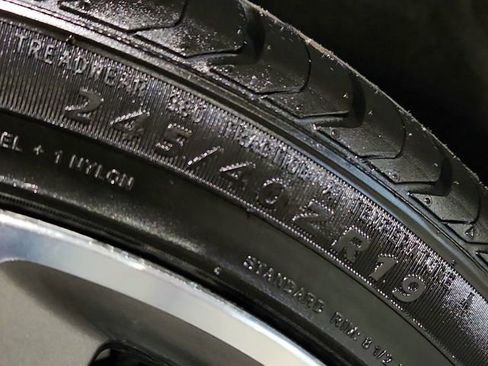 Used 2024 Chevrolet Malibu LT image 28