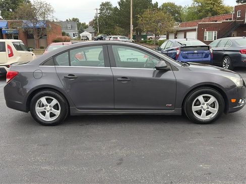 Used 2011 Chevrolet Cruze LT w/ RS Package image 4