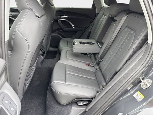 Certified 2025 Audi Q5 Premium Plus w/ Premium Plus image 12