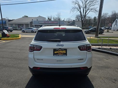 Used 2018 Jeep Compass Latitude w/ Popular Equipment Group AWD/4WD image 23