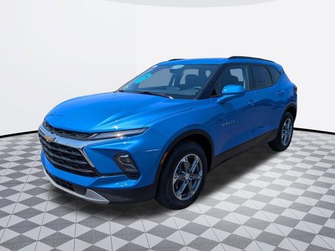 Used 2024 Chevrolet Blazer LT w/ Convenience Package AWD/4WD image 1