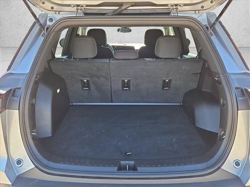 Used 2025 Chevrolet Equinox LT AWD/4WD image 6