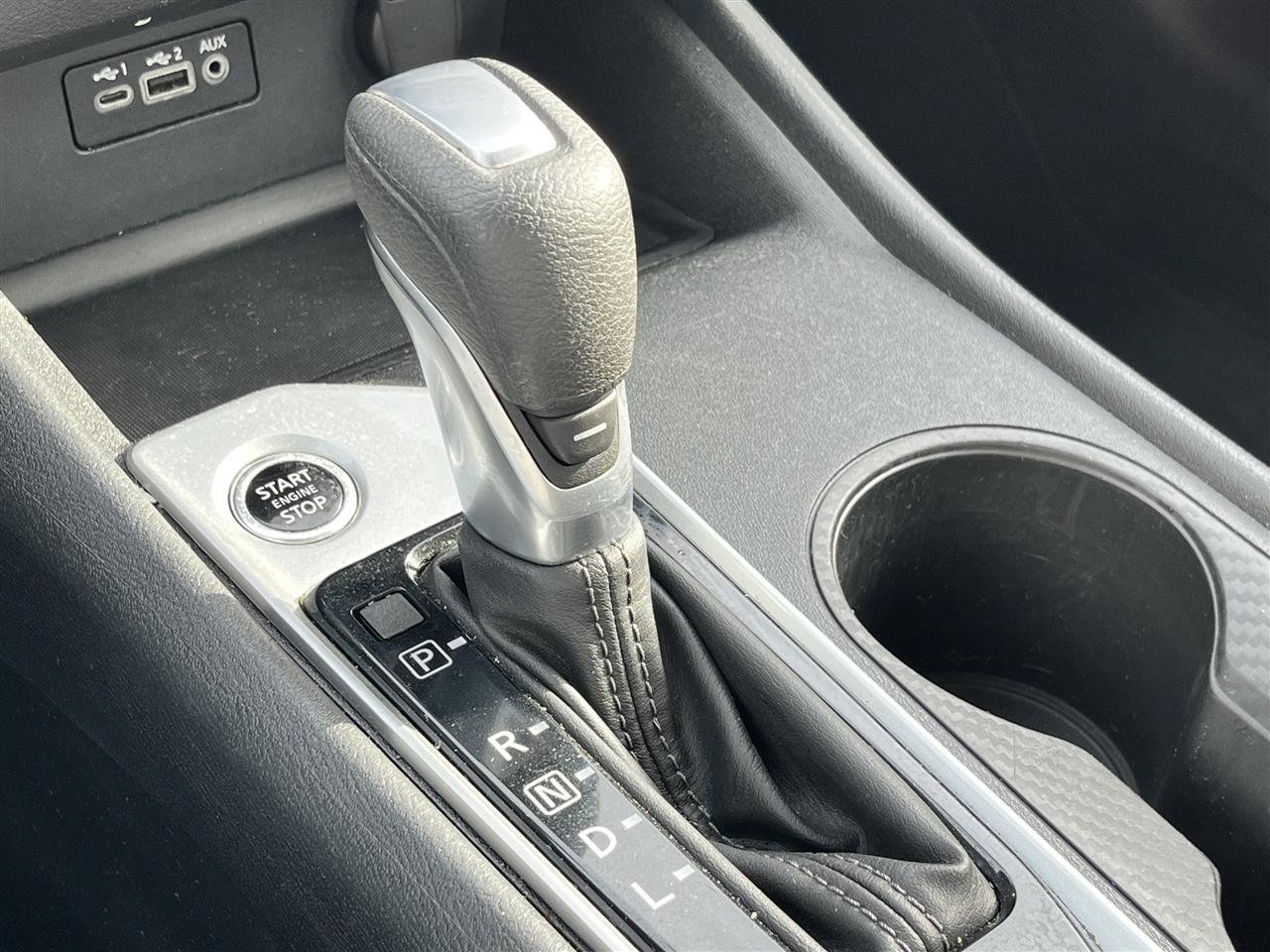 Used 2025 Nissan Altima 2.5 SV FWD image 24