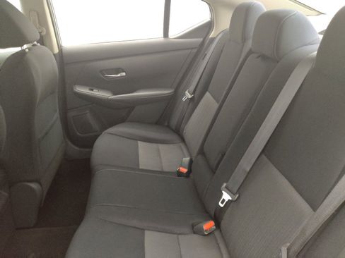 Used 2020 Nissan Sentra SV w/ Trunk Package FWD image 18