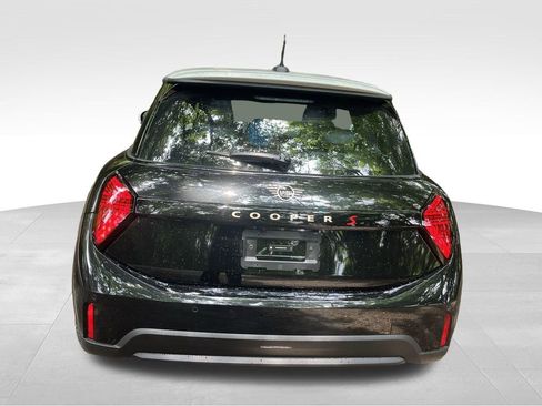 Certified 2025 MINI Cooper S image 8