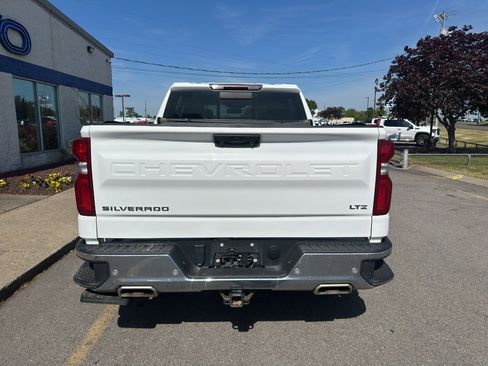 Used 2023 Chevrolet Silverado 1500 LTZ w/ LTZ Convenience Package II AWD/4WD image 5