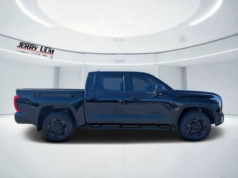 Used 2024 Toyota Tundra SR5 image 2