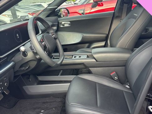 Used 2023 Hyundai Ioniq 6 Limited RWD image 19
