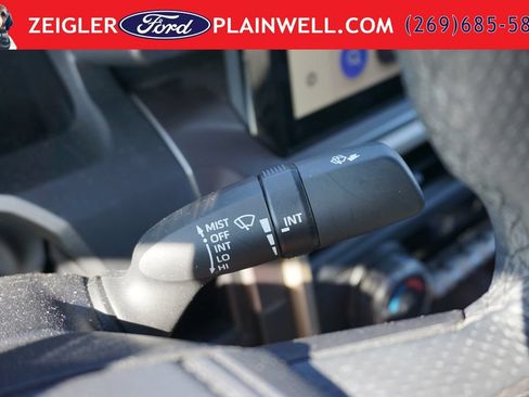 Used 2025 Toyota Tacoma TRD Off-Road AWD/4WD image 26