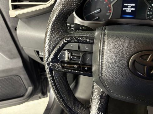 Used 2023 Toyota Tundra Limited image 18