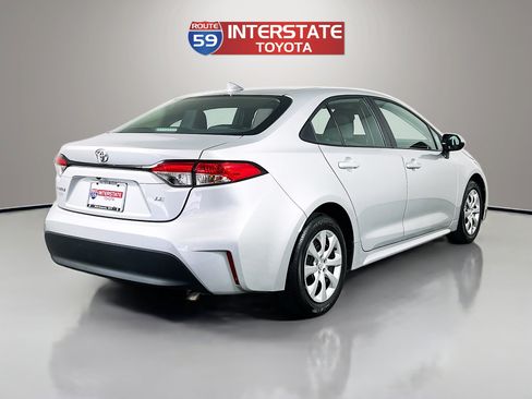 Certified 2025 Toyota Corolla LE FWD image 7