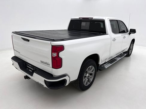 Used 2019 Chevrolet Silverado 1500 High Country w/ Z71 Off-Road Package image 10