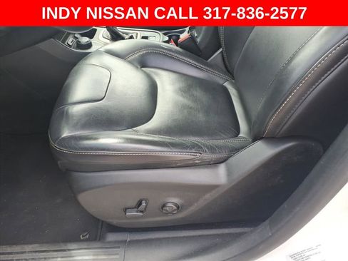 Used 2016 Jeep Cherokee Limited AWD/4WD image 15