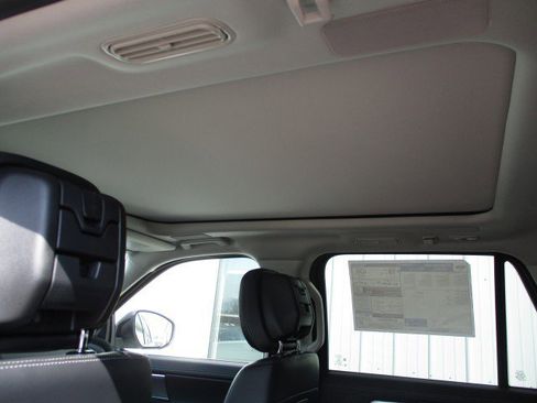 New 2026 Ford Expedition Max Platinum AWD/4WD image 11