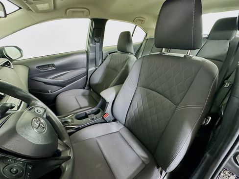 Used 2023 Toyota Corolla LE image 13