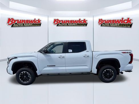 New 2026 Toyota Tundra SR5 AWD/4WD image 3