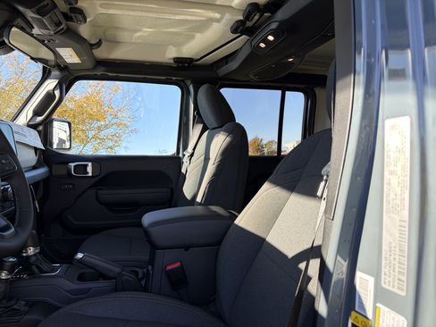 New 2026 Jeep Wrangler Sport S AWD/4WD image 15