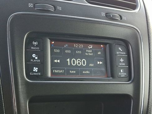 Used 2019 Dodge Journey SE w/ Premium Group image 25