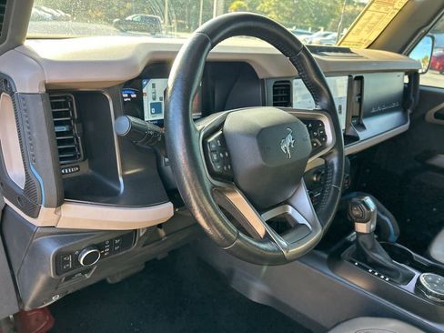 Used 2021 Ford Bronco Wildtrak AWD/4WD image 28