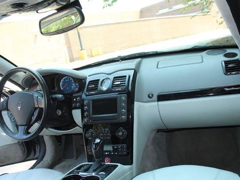 Used 2007 Maserati Quattroporte RWD image 15