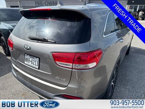 Used 2017 Kia Sorento EX w/ EX Advanced Touring Package FWD image 6