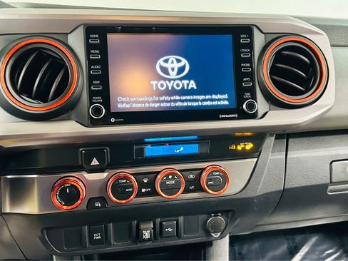 Certified 2021 Toyota Tacoma SR5 image 11