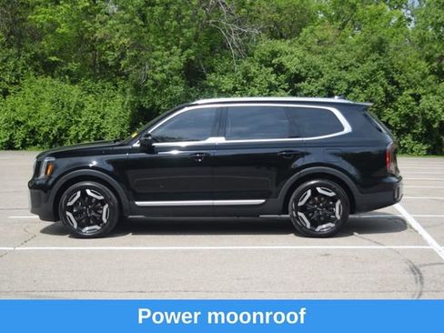 Used 2024 Kia Telluride EX w/ EX Captain's Chair Package AWD/4WD image 8