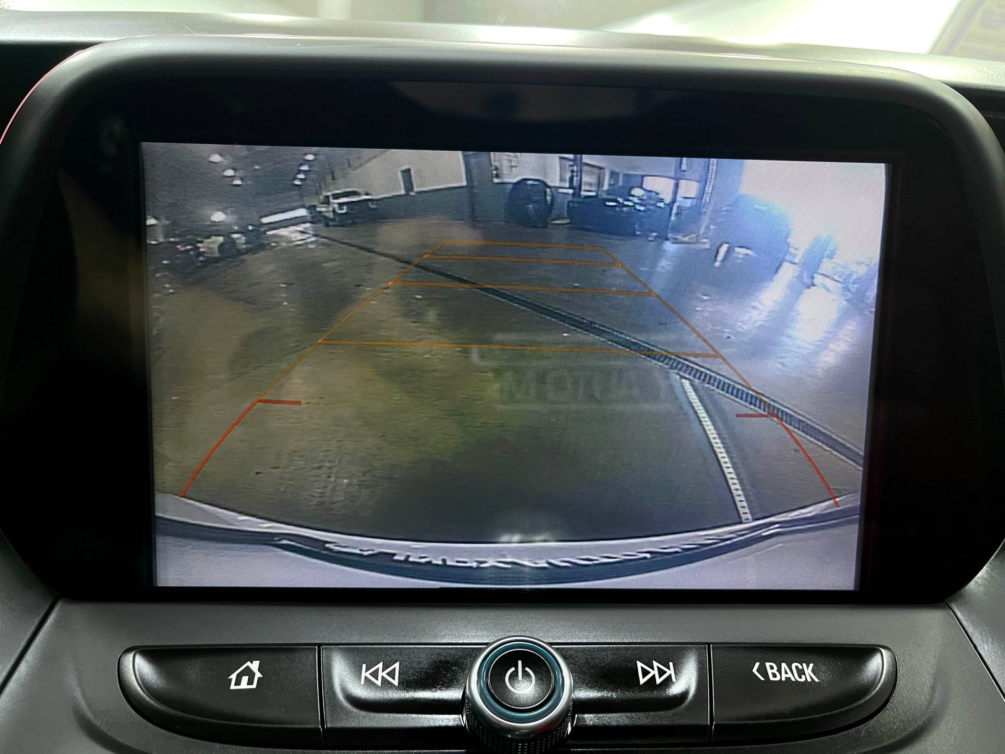 Used 2018 Chevrolet Camaro SS RWD image 11