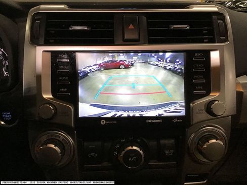 Used 2022 Toyota 4Runner SR5 Premium w/ Moonroof Package RWD image 15