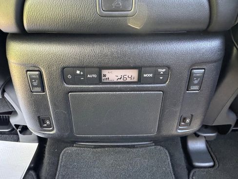 Used 2024 INFINITI QX80 Sensory AWD/4WD image 16