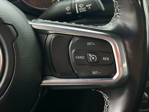 Used 2022 Jeep Wrangler Unlimited Sahara w/ Cold Weather Group image 23