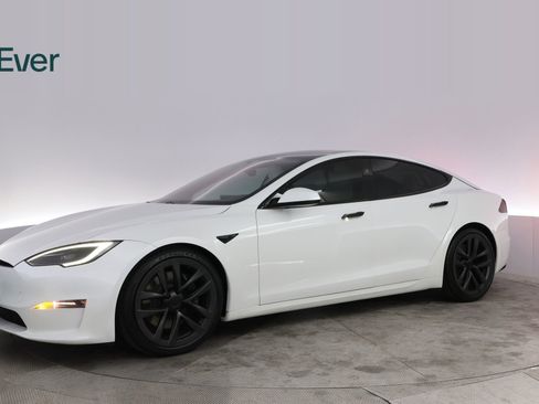 Used 2023 Tesla Model S Standard Range AWD/4WD image 18