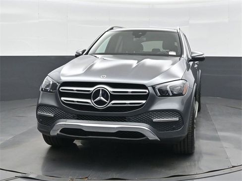 Used 2020 Mercedes-Benz GLE 350 w/ Premium Package image 8