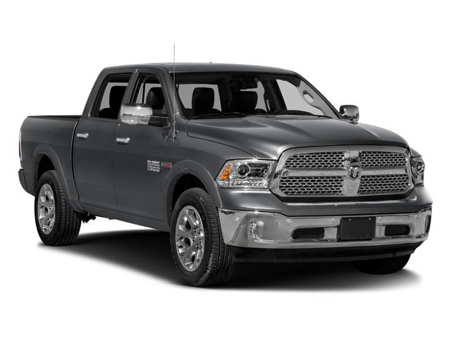 Used 2017 RAM 1500 Laramie AWD/4WD image 9
