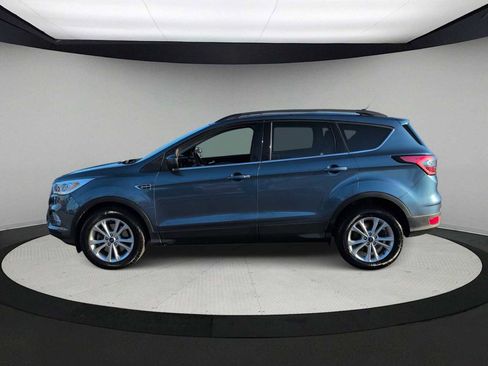 Used 2018 Ford Escape SEL image 5