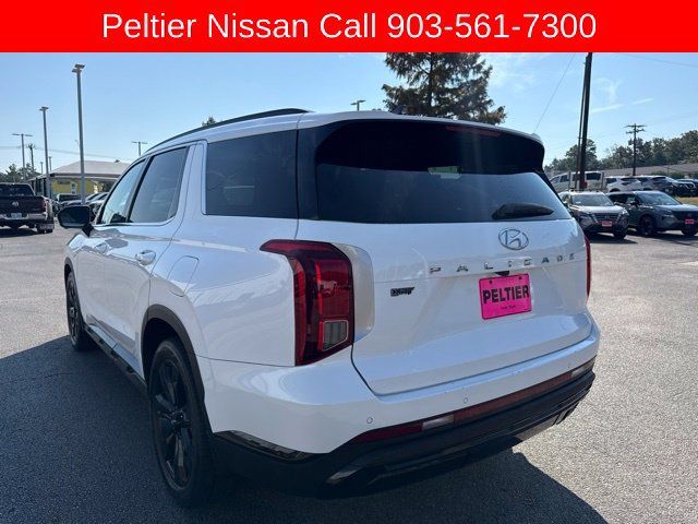 Used 2025 Hyundai Palisade XRT FWD image 3