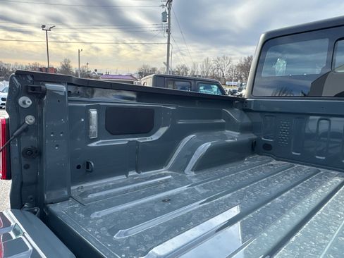 New 2026 Jeep Gladiator Sport image 19