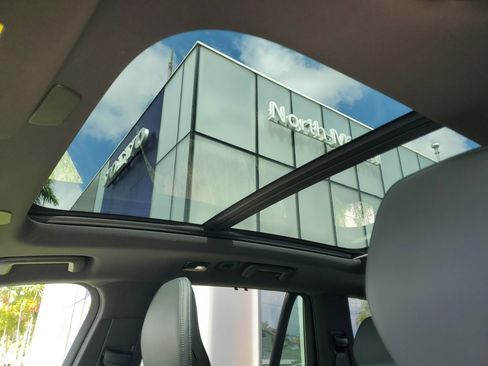 Used 2024 Volvo XC90 B6 Ultimate w/ Protection Package Premier image 6