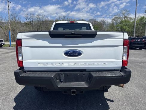 Used 2019 Ford F250 XL w/ Power Equipment Group AWD/4WD image 5