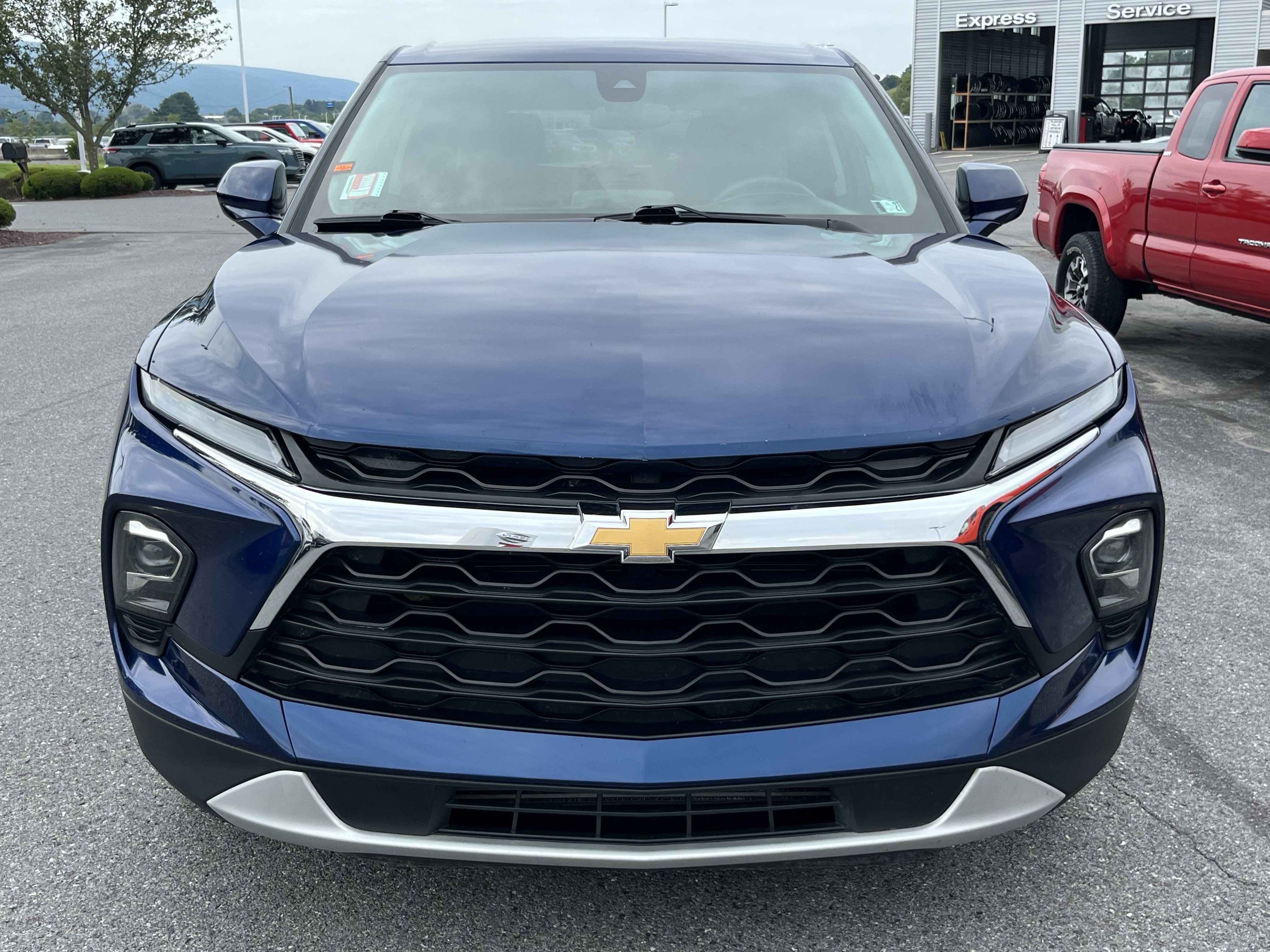 Used 2023 Chevrolet Blazer LT AWD/4WD image 11