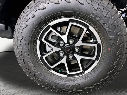 New 2026 Jeep Gladiator Rubicon AWD/4WD image 12