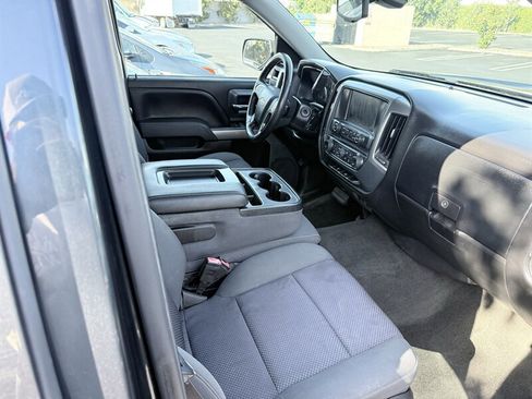 Used 2017 Chevrolet Silverado 1500 LT w/ LT Eassist Package RWD image 13