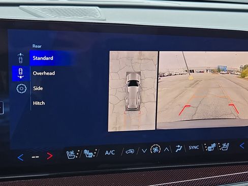 New 2026 Chevrolet Traverse RS w/ LPO, Floor Liner Package image 20